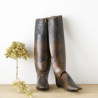Ancient shoe trees