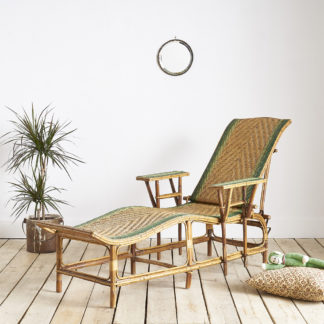 Chaise longue en rotin et osier transat années 50