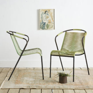 fauteuils scoubidou des années 60.