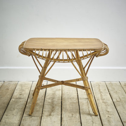 Table basse en rotin