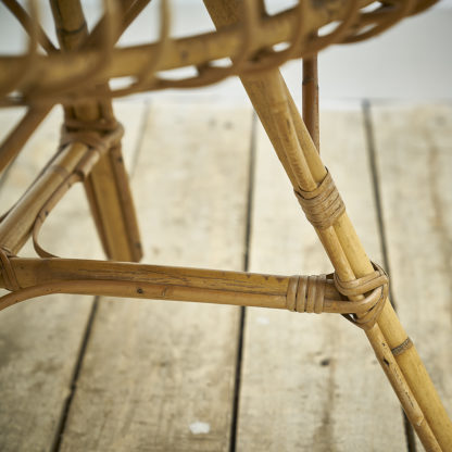 Table basse en rotin