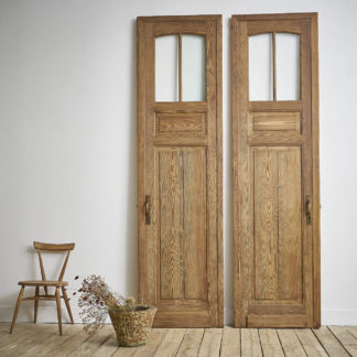 portes anciennes en bois de pitchpin