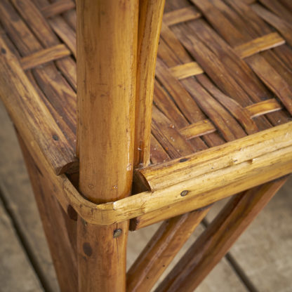 table en châtaignier des années 60.