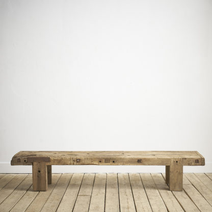 Table basse primitive coffee table