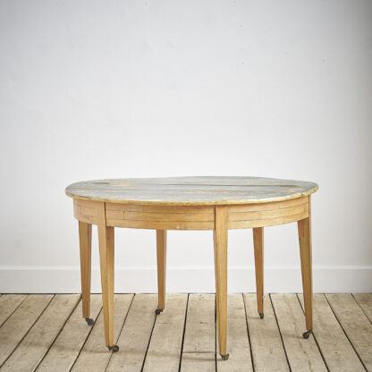 Table demi-lune