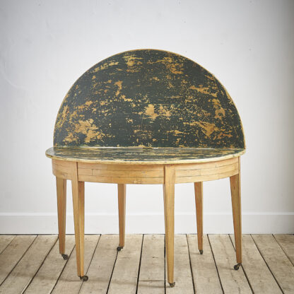 Table demi-lune
