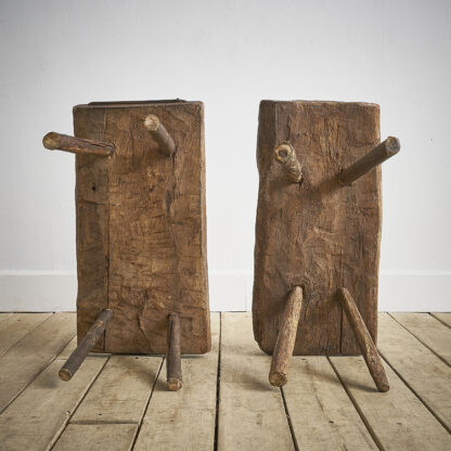 Duo de tables primitives set of primitive tables