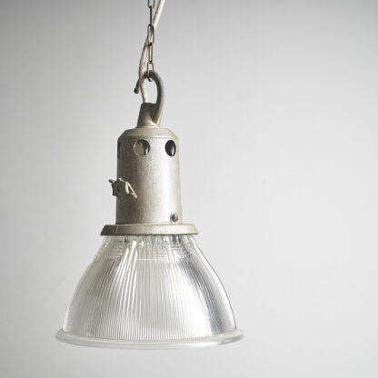 Suspension “holophane”