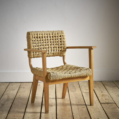 Fauteuil en corde tressée Audoux & Minet.