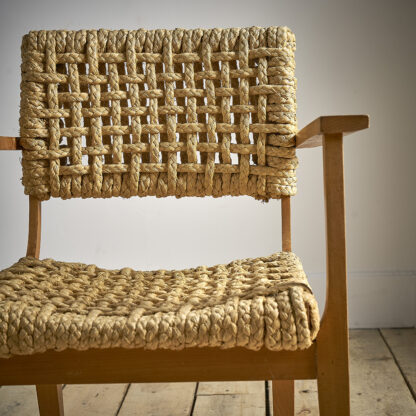 Fauteuil en corde tressée Audoux & Minet.