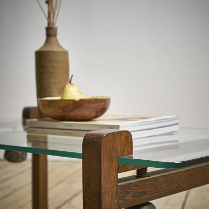 Jolie table basse des années 50.