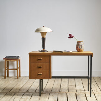 Bureau 1960