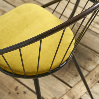 Fauteuils ‘corbeille’