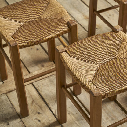 Tabourets paillés