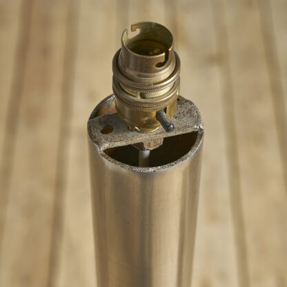 Pied de lampe moderne Mallet stevens