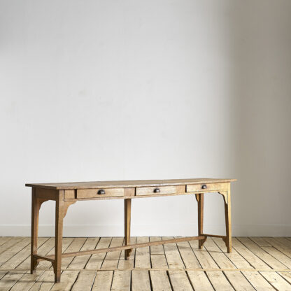 Ancien meuble de métier en chêne. console