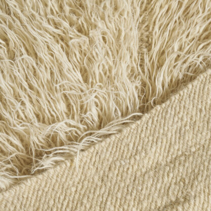 Ouvrage textile 100% laine de mouton, tissé à la main. tapis laine