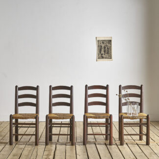 Chaises paillées