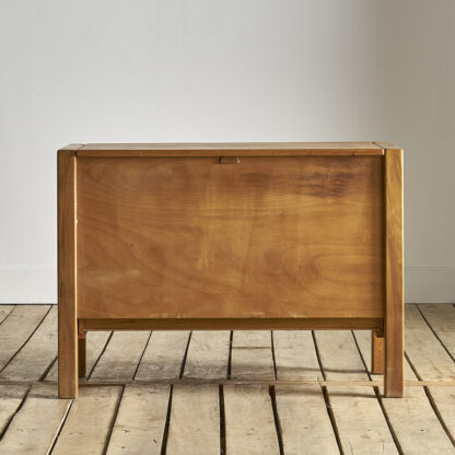 Commode Maison Regain à 4 tiroirs.