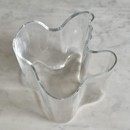 Vase Savoy du designer Alvar Aalto.