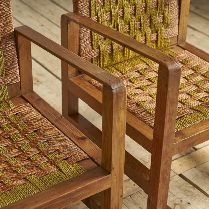 Fauteuils en corde colorée