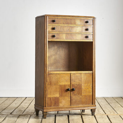 Armoire plaquée chên