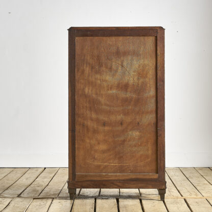 Armoire plaquée chên