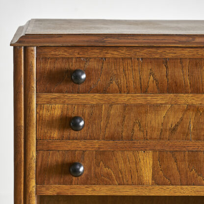 Armoire plaquée chên