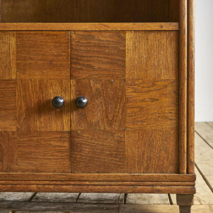 Armoire plaquée chên