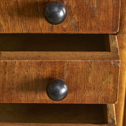 Armoire plaquée chên