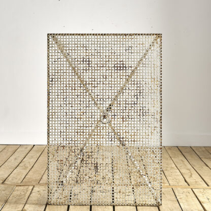 René Malaval, table de jardin des années 50 en métal perforé