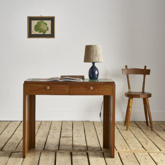 Petit bureau milieu XXème d’inspiration Art Déco.