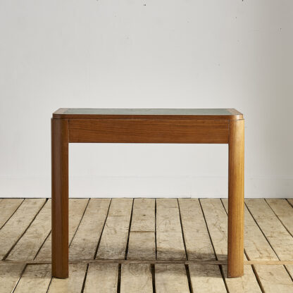Petit bureau milieu XXème d’inspiration Art Déco.