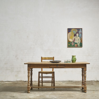 Table de ferme en chêne, début XXème. Pieds tournés,