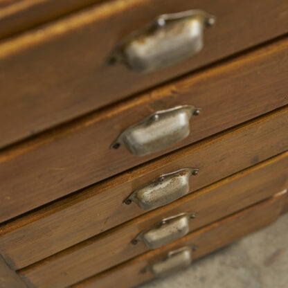 bureau atelier poignées coquille
