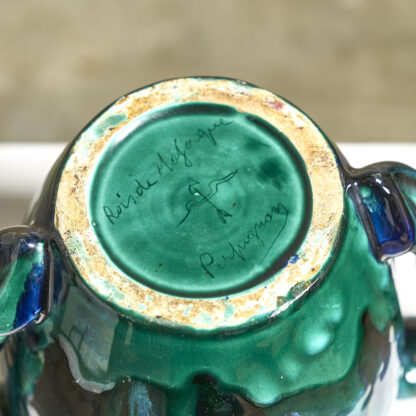 Vase à deux anses torsadées en céramique vernissée