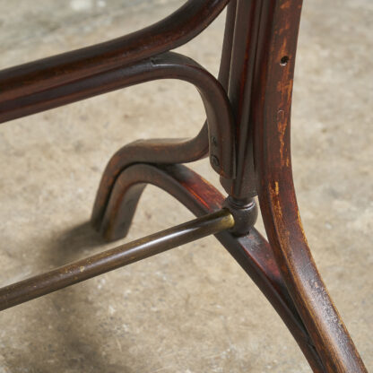 Table bistrot