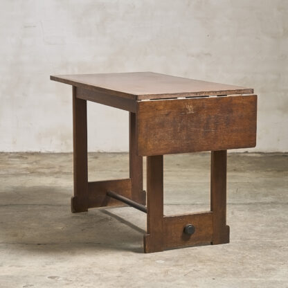 table de travail moderniste