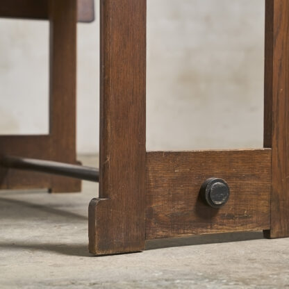 table de travail moderniste