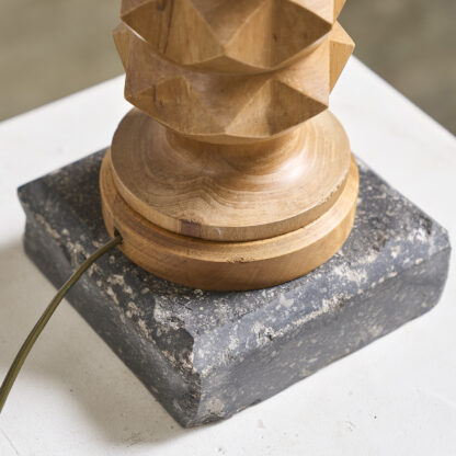 lampe brutaliste