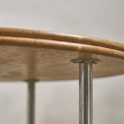 Table moderniste Bauhaus