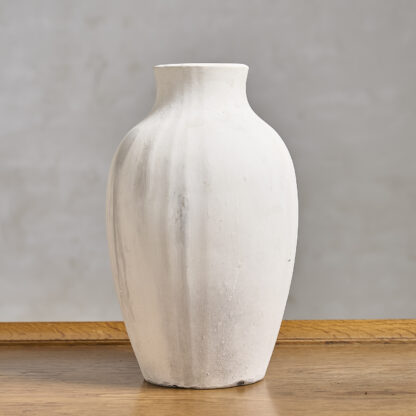 Série de vases en biscuit