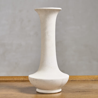 Série de vases en biscuit