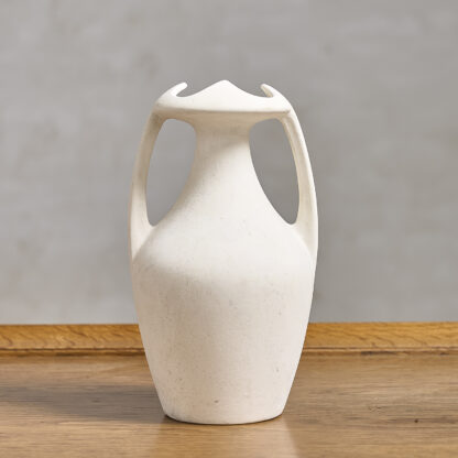Série de vases en biscuit