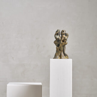 bronze a la silhouette