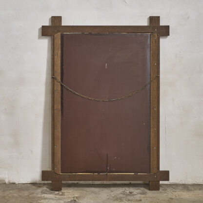 Miroir brutaliste