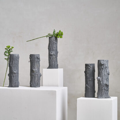 Serie de vases en aluminium