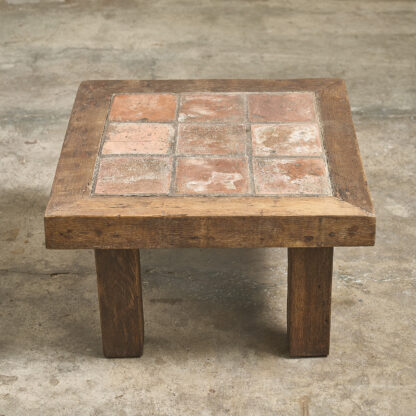 table basse tommettes
