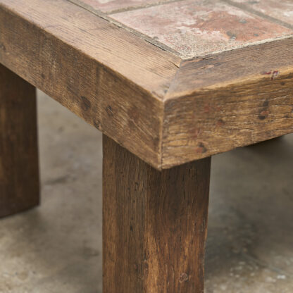 table basse tommettes