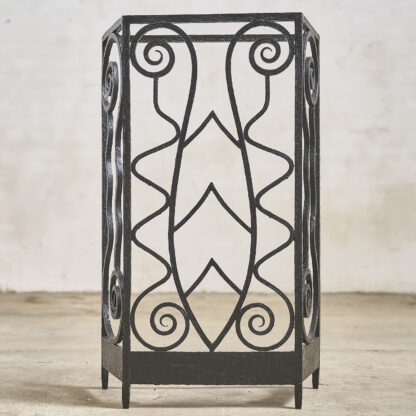 porte parapluie en fer battu
